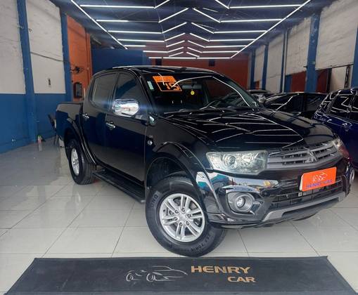 MITSUBISHI L200 TRITON 3.5 HPE 4X4 CD V6 24V FLEX 4P AUTOMÁTICO